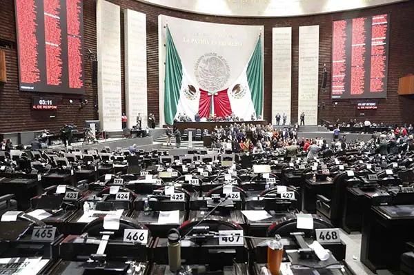 La monserga electoral que aprobó San Lázaro, el dique del Senado y el mal momento para dos poblanos