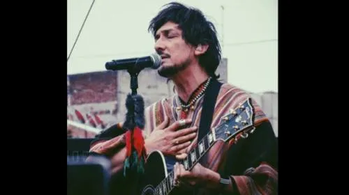 León Larregui también da su apoyo a Morena