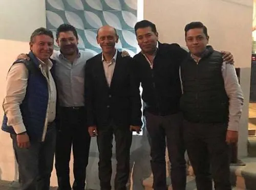 Los Renglones Torcidos del PRI, en el Establo de Lastiri