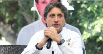 Se solidariza José Juan Espinosa con Eduardo Rivera, tras violento ataque a su domicilio en Zavaleta