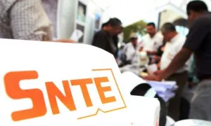 Recibe Moreno Valle a representantes del SNTE