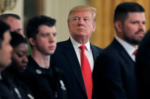 Trump, sin culpa en la “trama rusa” pese a posible obstrucción
