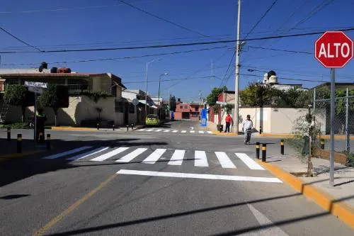 El alcalde Luis Banck entregó a vecinos de San Baltazar Campeche una nueva vialidad