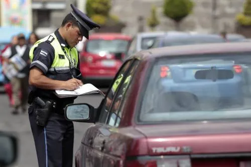 Tránsito Municipal aplica entre 300 y 400 multas vía Infracción Digital: Manuel Alonso