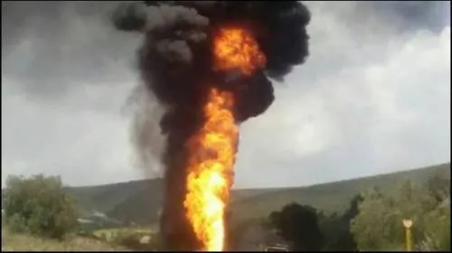 Sofocan incendio tras explosión de ducto en Tierra Blanca; confirman 4 muertos
