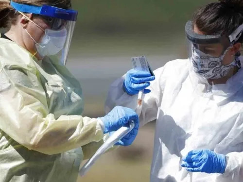 Denuncian venta irregular de pruebas para Covid-19 en Dominicana