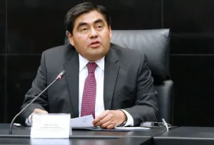 Llama Barbosa a CEN PRD aliarse con Morena y dejar pactos con el PAN