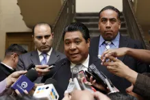 PAN blinda a bancadas de Congresos locales por contienda interna