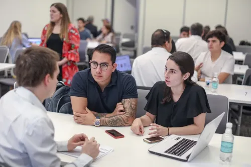 Poblanos sin miedo al emprendimiento: Reporte GEM-Tec 