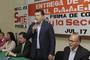 SNTE firma convenio de colaboración con SESI-BUAP