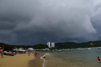 Surge la tormenta tropical “Mario” en el Pacífico; provocará lluvias intensas en cuatro estados