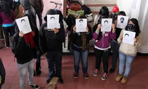 Alcaldía de San Cristóbal, tomada por normalistas