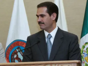 La PGR investiga a hermano de Padrés por lavado de dinero