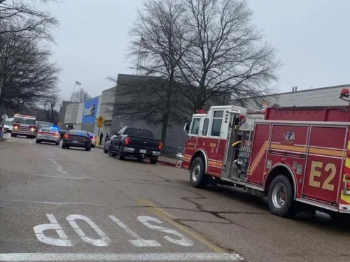 Tiroteo en supermercado de EU deja al menos un muerto y 2 heridos