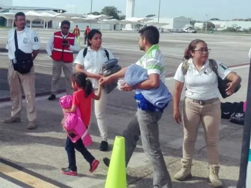 Detienen un autobús con 76 migrantes en la Puebla-Córdoba, hay dos detenidos