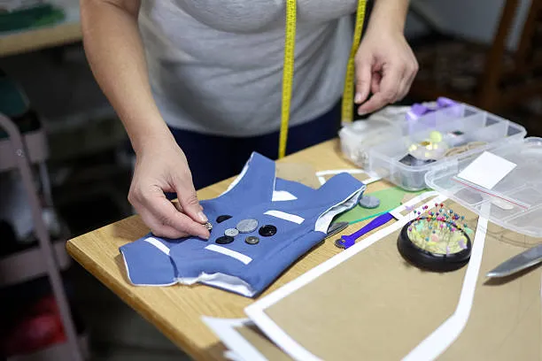 Corte y confección de ropa para mascotas