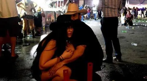 Artistas latinos piden unidad y control de armas tras tiroteo en Las Vegas