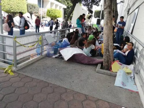 Unidades académicas de la BUAP mantienen paro de actividades