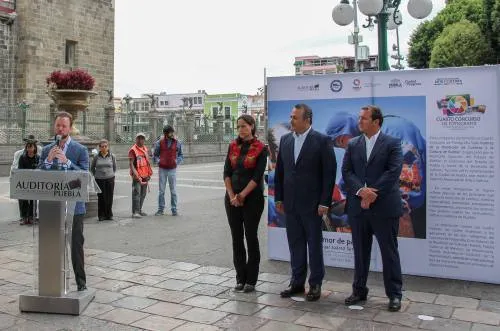 Inauguran exposición fotográfica “Los Valores de la Rendición de Cuentas y la Cultura de Puebla”
