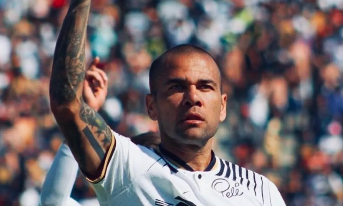 Dani Alves enfrentará juicio por presunta agresión sexual
