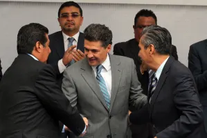 Alcaldes no han pedido ayuda para reubicar viviendas en áreas irregulares