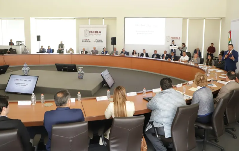 Sector público y privado suman esfuerzos por la salud de las familias poblanas
