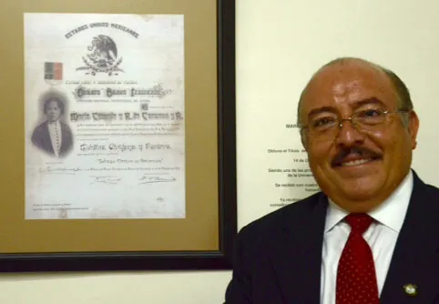 Reconoce Museo Universitario a la primer mujer médico egresada de la BUAP