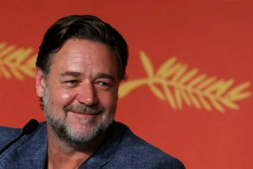 El gran gesto de Russell Crowe: ayudó a un aspirante a actor de bajos recursos a pagar sus estudios