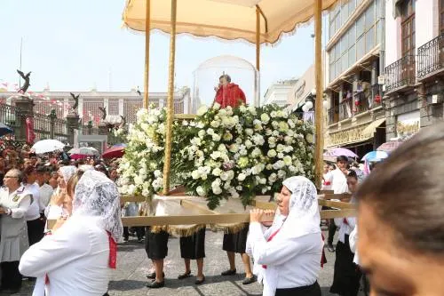 Inicia la Procesión de Viernes Santo en Puebla