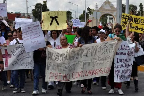 Alistan en Puebla marcha contra EPN