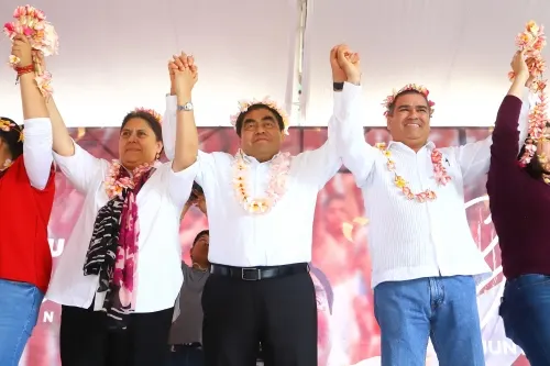 Barbosa designa a los titulares de la SEP y Sedeso