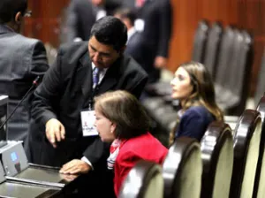Proponen eliminar 78 programas del presupuesto 2016