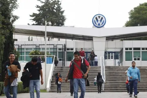 Sindicato de VW va por un aumento salarial de entre 10 y 15%