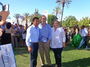 Respalda Leoncio Paisano a migrantes sanandreseños