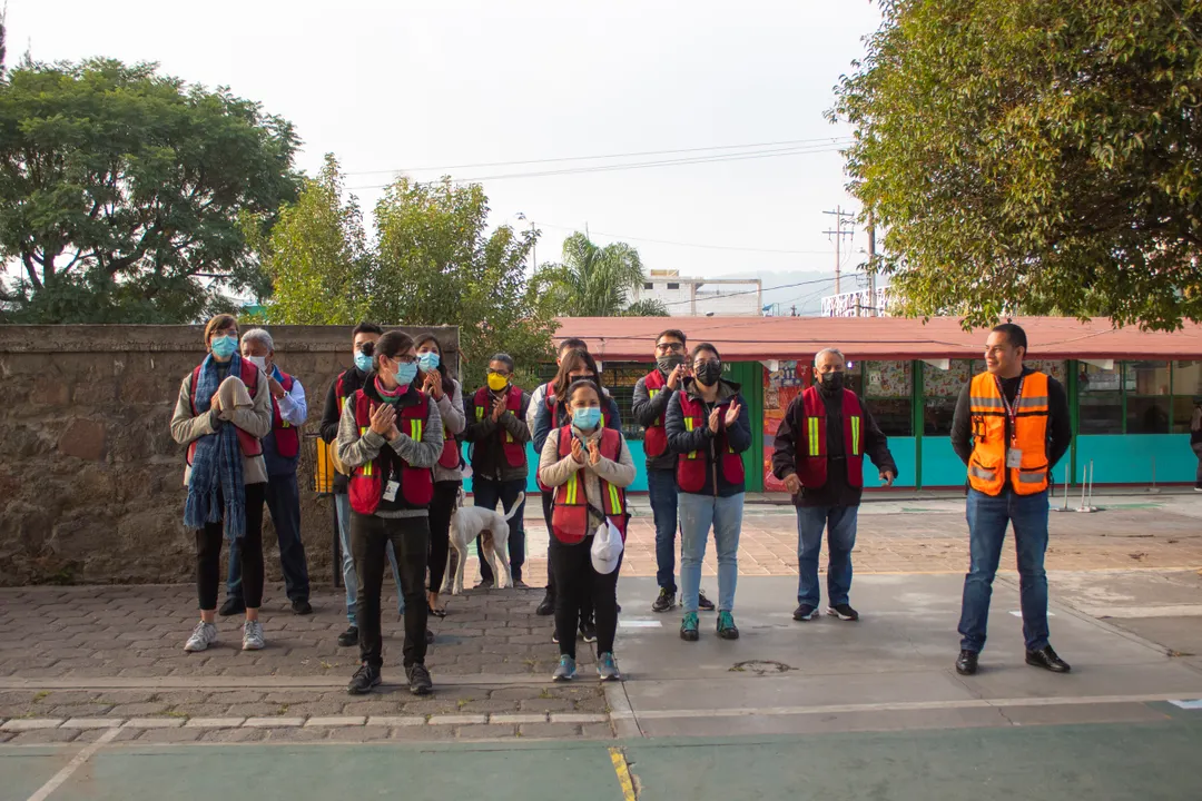 Día De Caminar Y Rodar A La Escuela