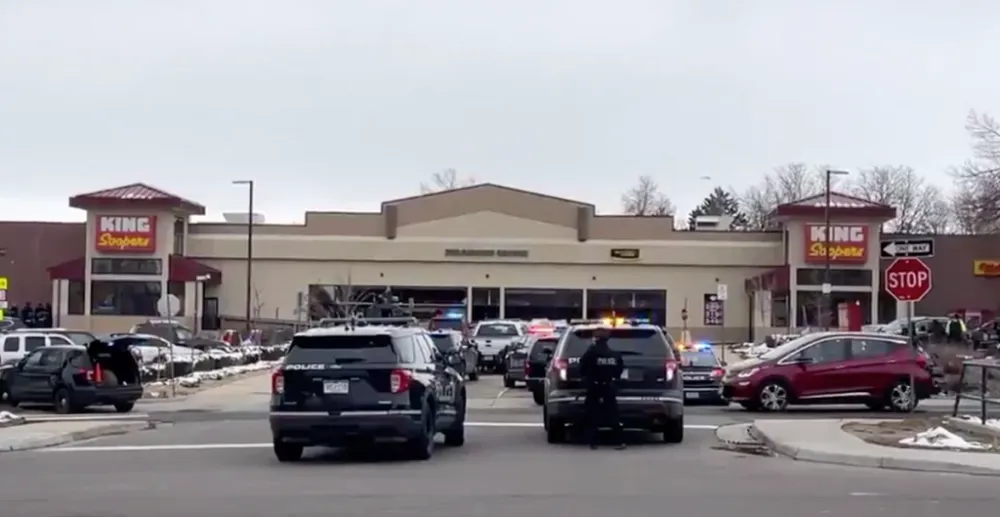 Se registra tiroteo en supermercado King Soopers de Colorado, Estados Unidos