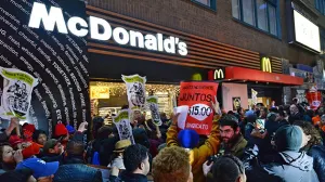 EU registra la mayor huelga de empleados de restaurantes de comida rápida