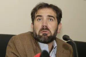 Respalda Lorenzo Córdova a consejeros IEE ante denuncias en su contra