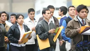 Desempleo en México afecta en mayor proporción a profesionistas