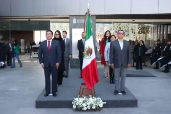 Conmemora Congreso de Puebla el Día de la Bandera Mexicana