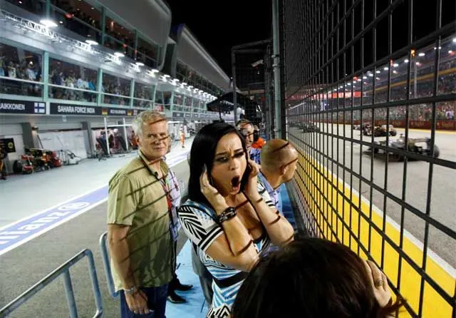 Katy Perry a toda máquina en la F1