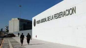 Con un simple “usted disculpe”, les informaron a 3 mil trabajadores del Poder Judicial que no había llegado su quincena