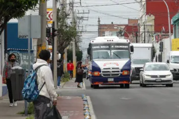Transportistas poblanos podrán acceder a financiamiento para camiones eléctricos