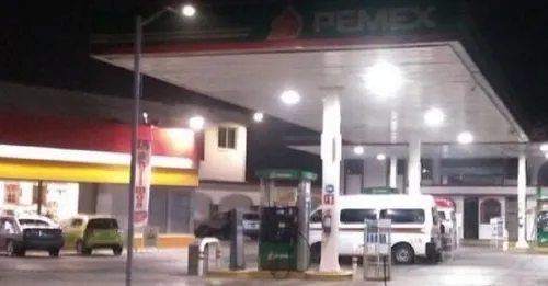 Asaltan gasolinera y se roban 15 mil pesos en el municipio de Chignautla