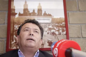 Líderes magisteriales harán campaña sin dejar cargos