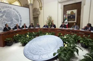 Se reúne Osorio con gobernadores de estados donde habrá elecciones