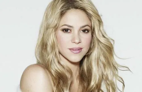 Shakira encabeza nominaciones a Billboard latinos