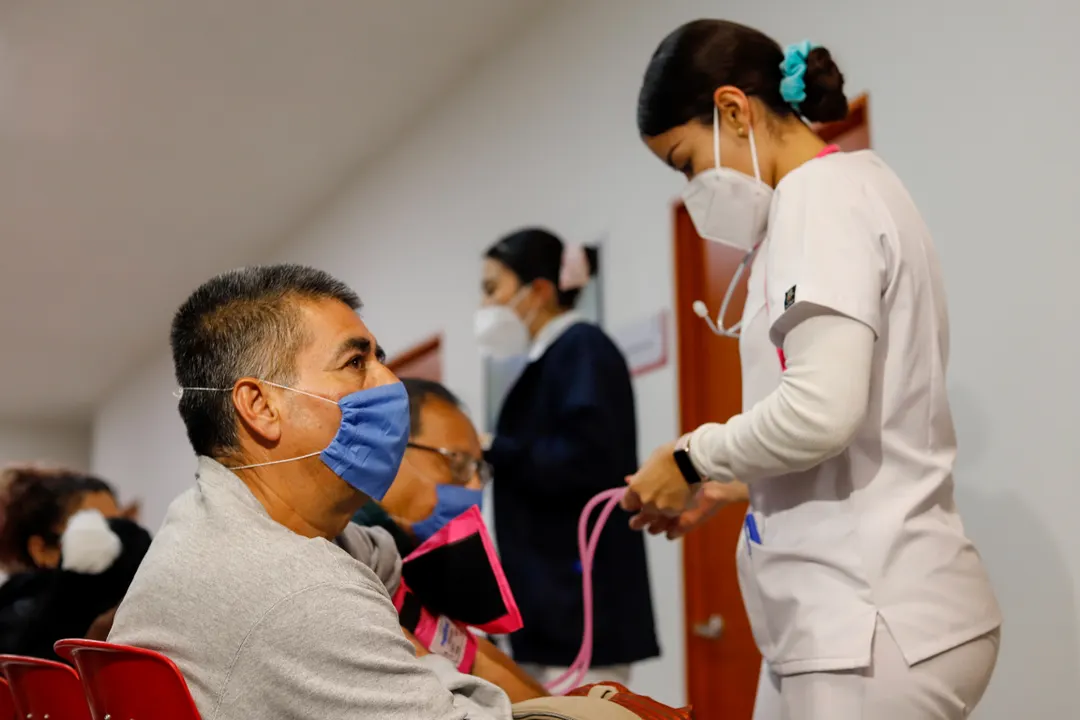 COVID-19: el virus que no se fue y la aparición de "Cigarra"