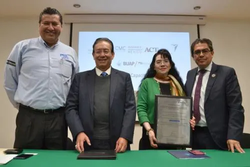 ACT y CONOCER entregan reconocimiento a la Facultad de Ingeniería de la BUAP