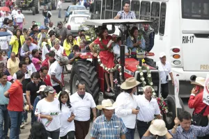 Ganará Blanca con el apoyo de la gente que no se amedrenta